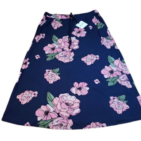 Navy Floral Pocket Skirt, XXXL - Picture 1 of 5
